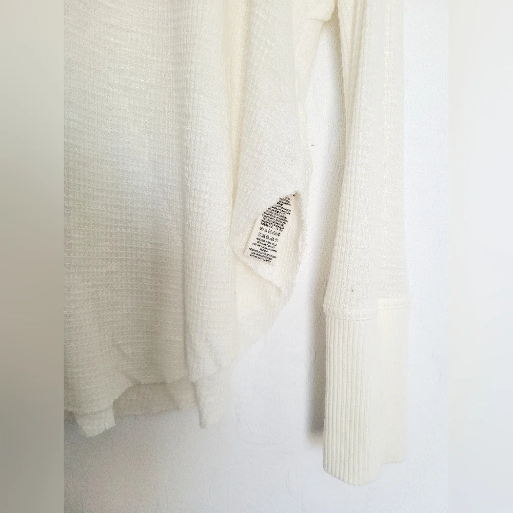 Free People Spring Valley Lace Waffle Top 100%Rayon Ivory/Off Whit Oversized M/L